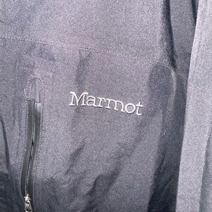 Marmot Men’s Black Raincoat with Chest Zipper
